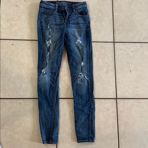 American Eagle Distressed Dark Wash Skinny Jeans
